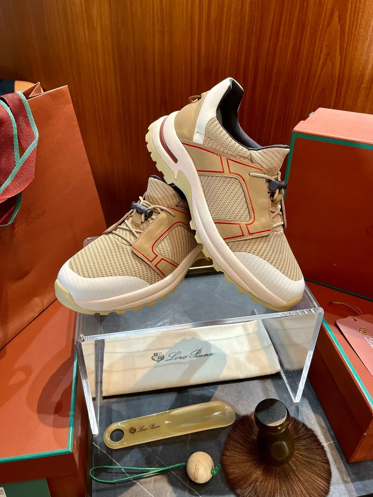 Loro Piana أسود أزرق ألواح تراكب هندسية شبكية وصناعية جزء علوي أحذية رياضية أسلوب حياة 2