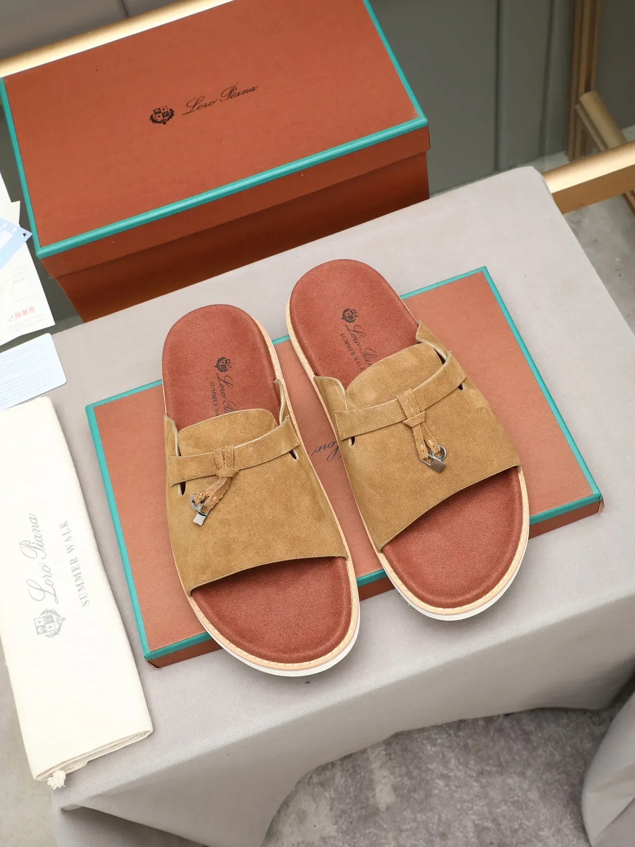 Loro Piana টাসেল স্ট্র্যাপ স্লাইড স্লিপার্স 9