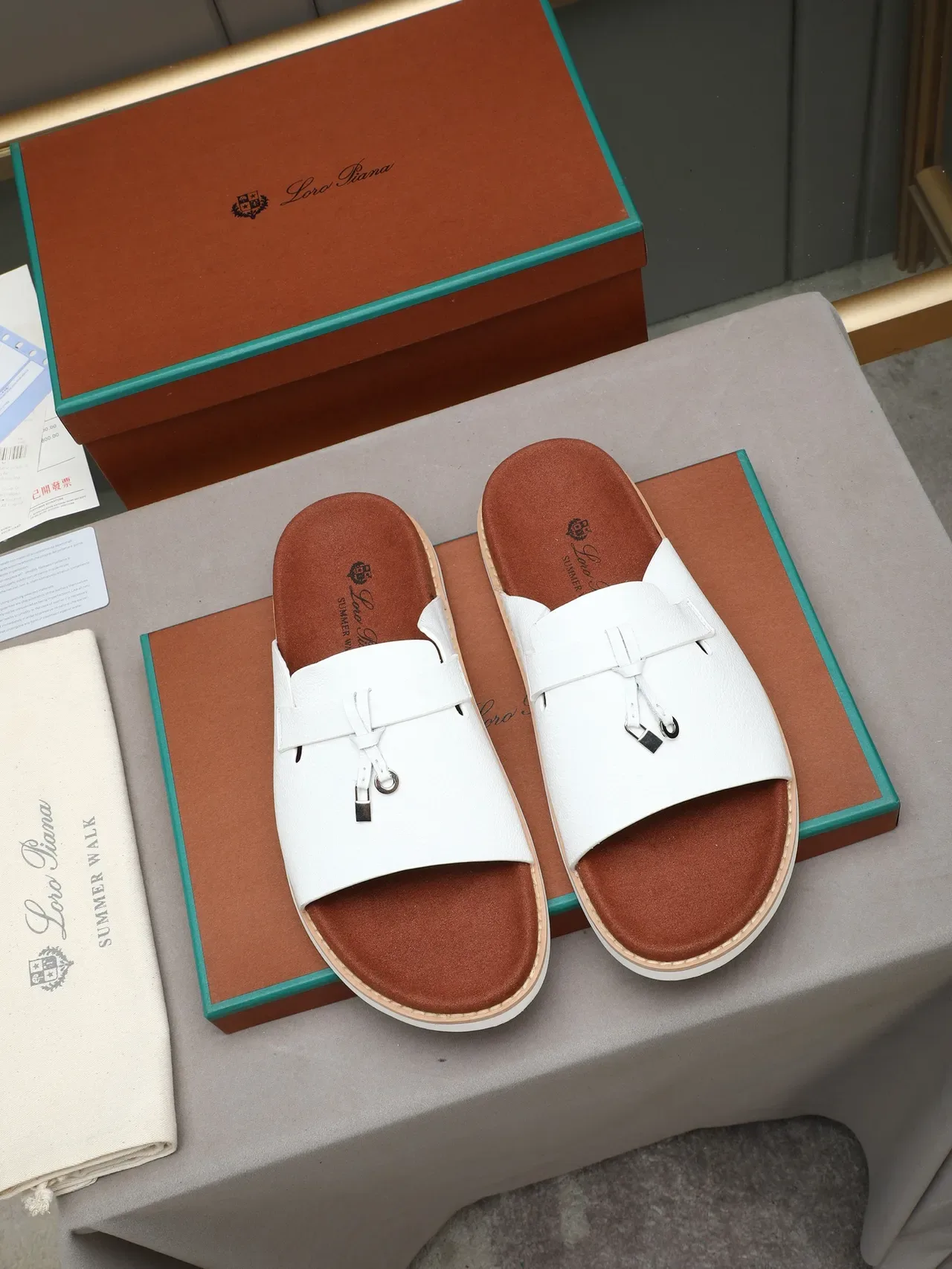 Loro Piana টাসেল স্ট্র্যাপ স্লাইড স্লিপার্স 10