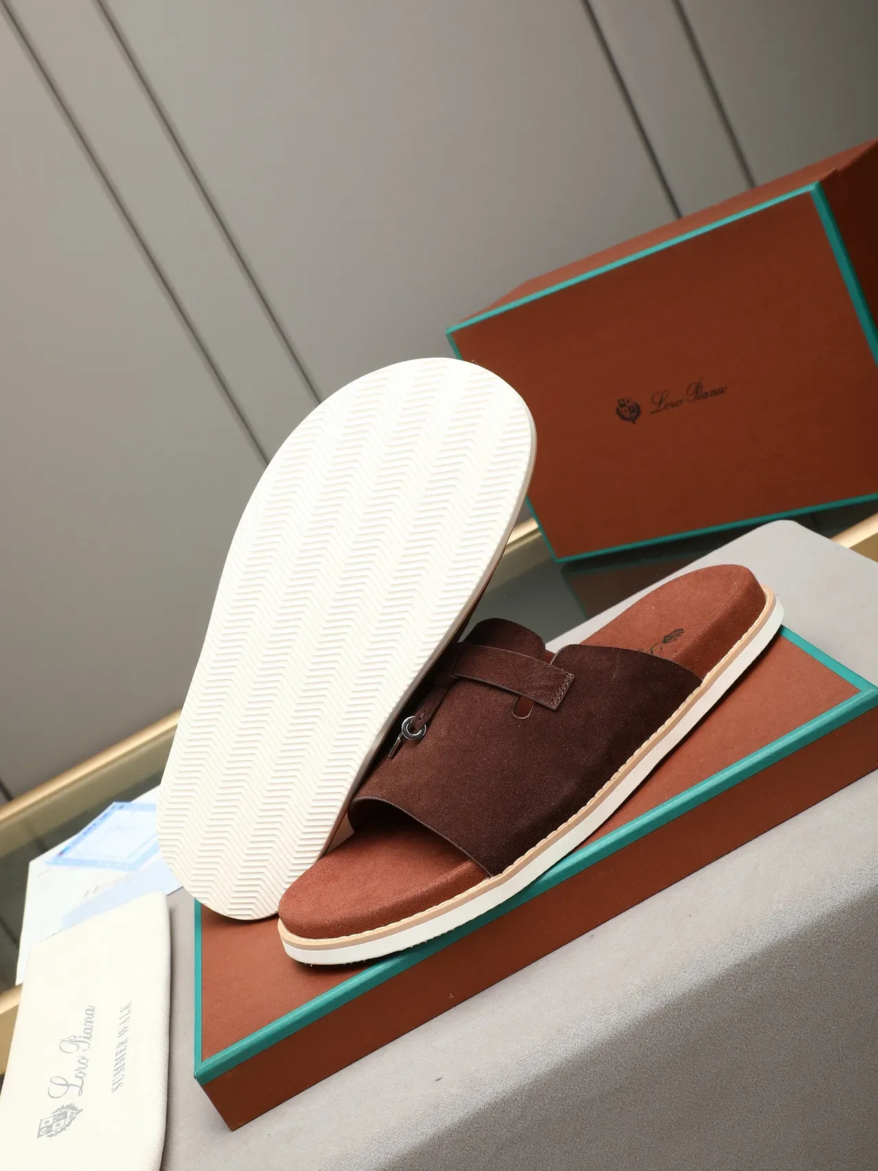 Loro Piana টাসেল স্ট্র্যাপ স্লাইড স্লিপার্স 16