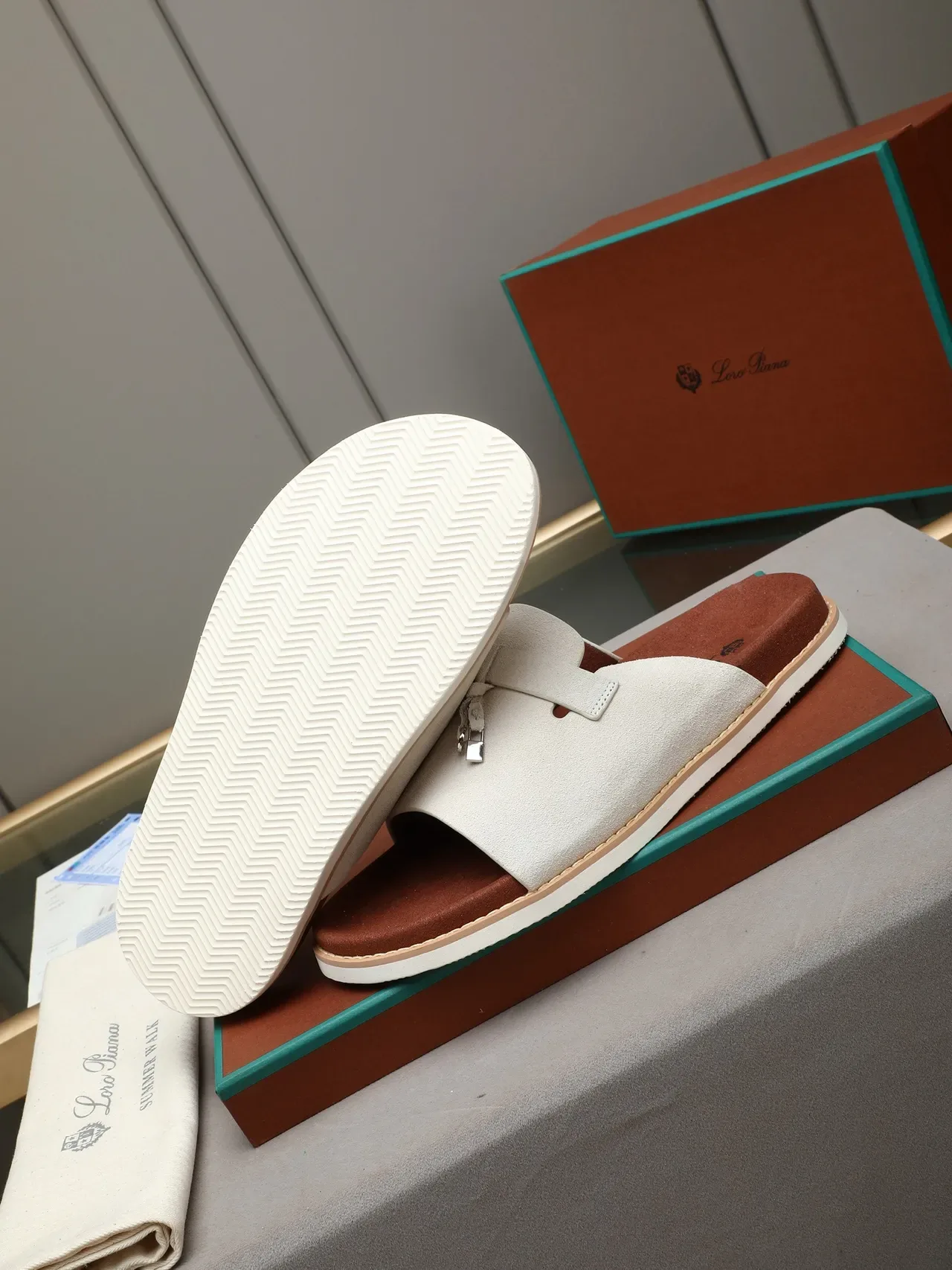 Loro Piana টাসেল স্ট্র্যাপ স্লাইড স্লিপার্স 17