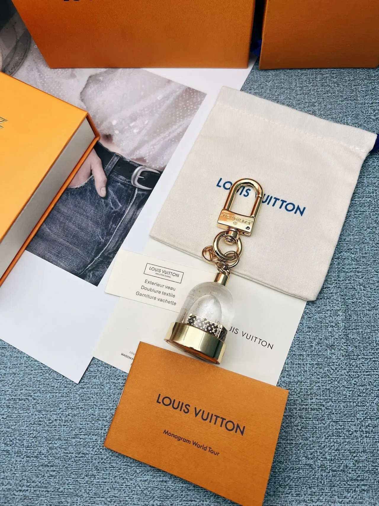 Louis Vuitton 米色金色绗缝皮革五金手袋 5