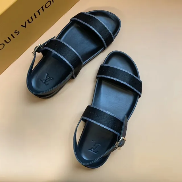 Louis Vuitton Sandales décontractées noires et grises avec garniture 3