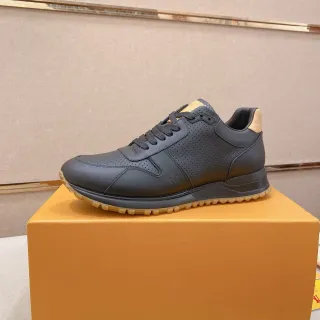 Louis Vuitton Sneakers Lifestyle Negro Beige Cuero Perforado Suela de Goma