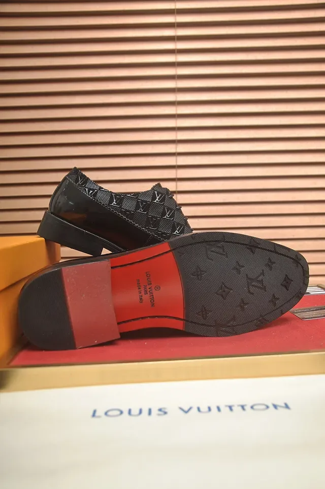 Louis Vuitton Chaussures Oxford Noir Cuir Verni Monogramme 3
