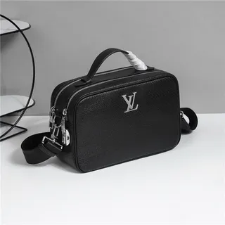Louis Vuitton কালো সাদা স্ট্রাকচার্ড আয়তাকার টেক্সচার্ড লেদার হ্যান্ডব্যাগ 8
