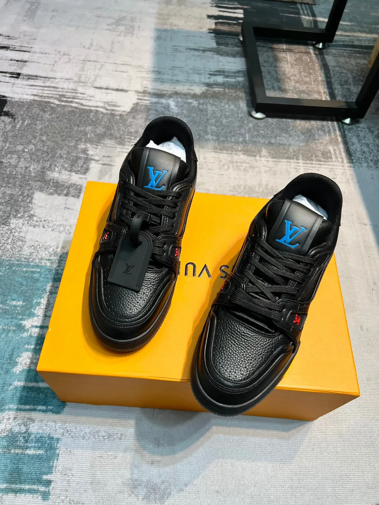 Louis Vuitton Black Yellow Pebbled Leather Upper Layered Rubber Sole Lifestyle Sneakers 4