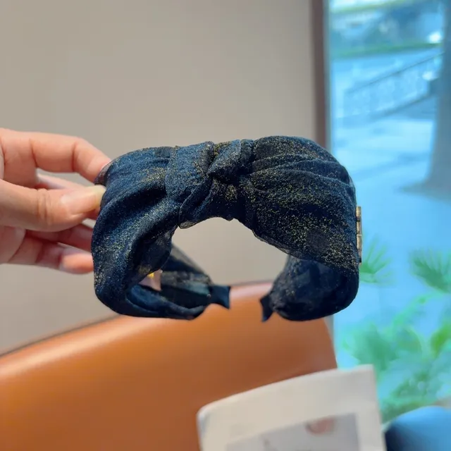Louis Vuitton Chapeau Bleu Argent Nœud Tordu Métallique LV Logo 6
