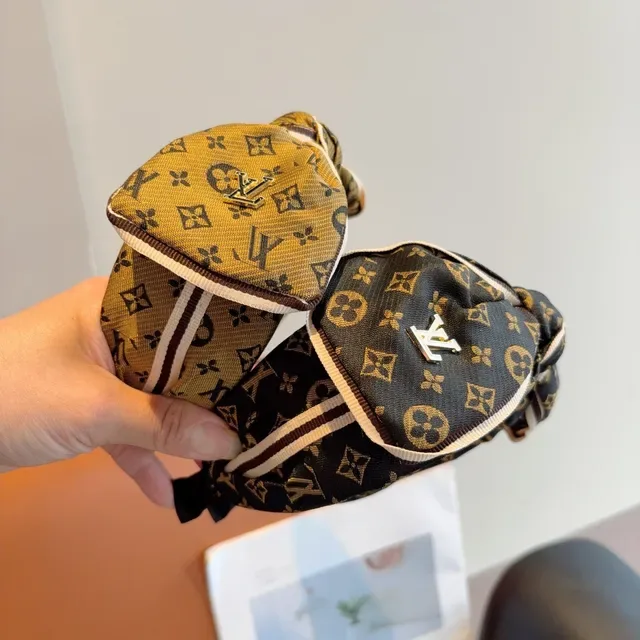 Louis Vuitton Brown Beige Monogram-Printed Bow-Knot Scarve 10