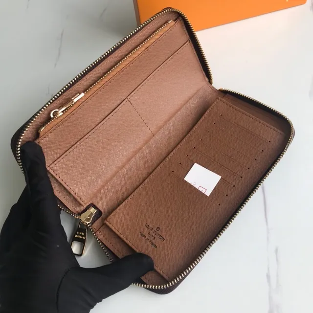 Louis Vuitton Carteira Longa com Zíper Superior Vertical em Lona Monograma Marrom Dourado 5