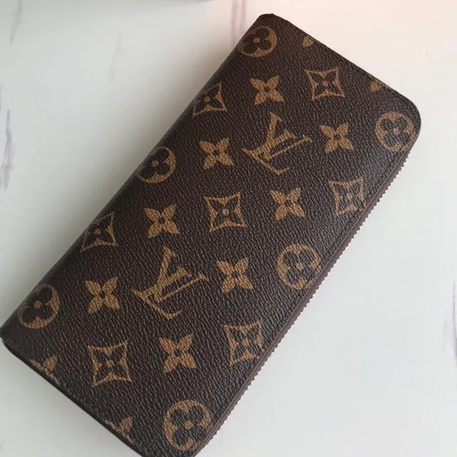 Louis Vuitton Carteira Longa com Zíper Superior Vertical em Lona Monograma Marrom Dourado 9