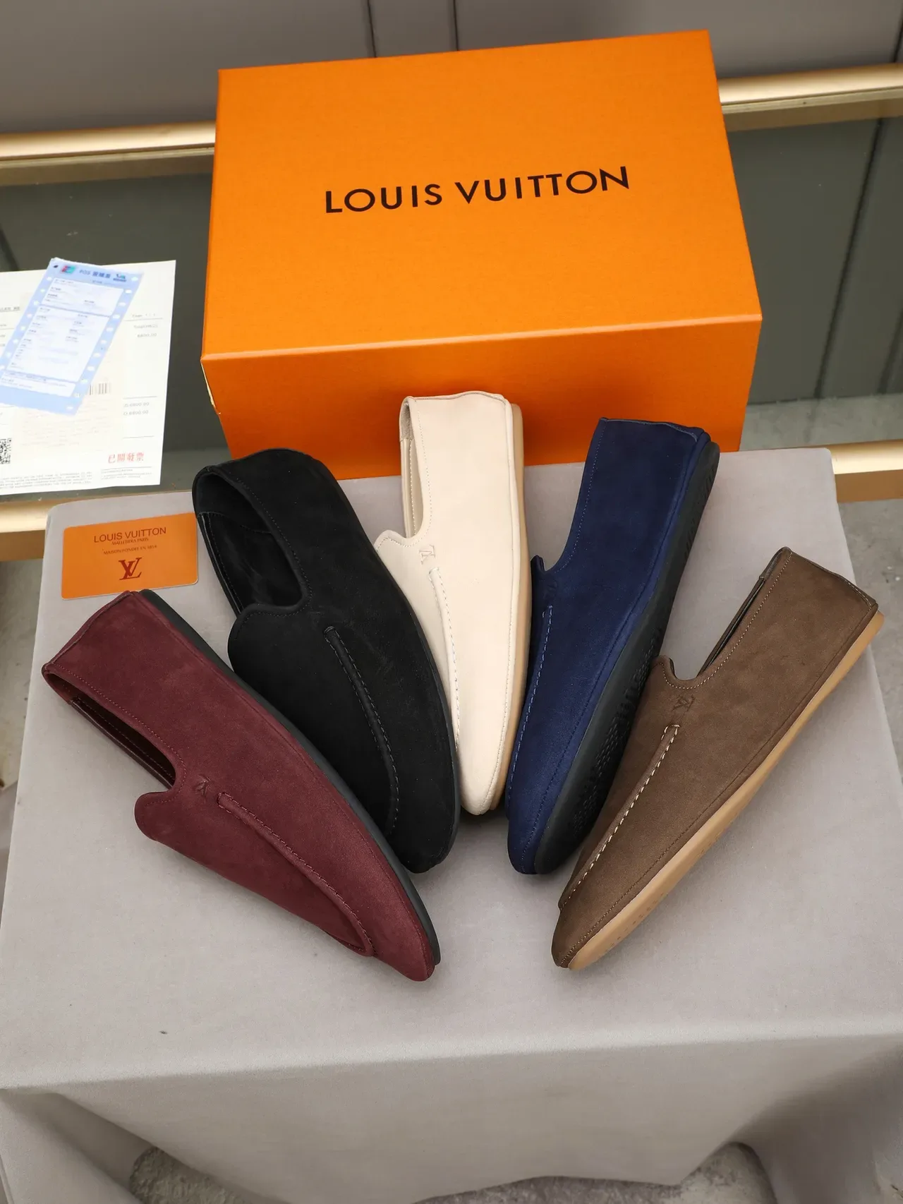 Louis Vuitton Daim Bordeaux Noir Mocassin à Tige Cousue 2