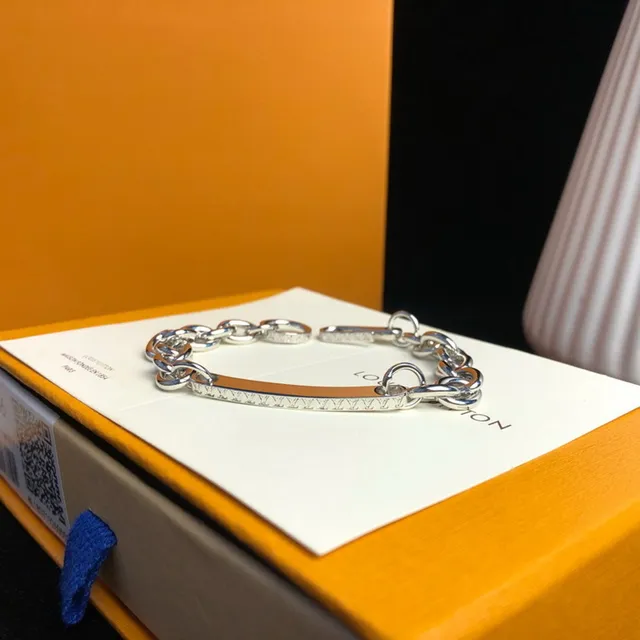 Louis Vuitton Bracelet Chaîne Argent Métal Poli Bracelet 4