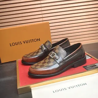Louis Vuitton Damier حذاء جلد بني مربعات