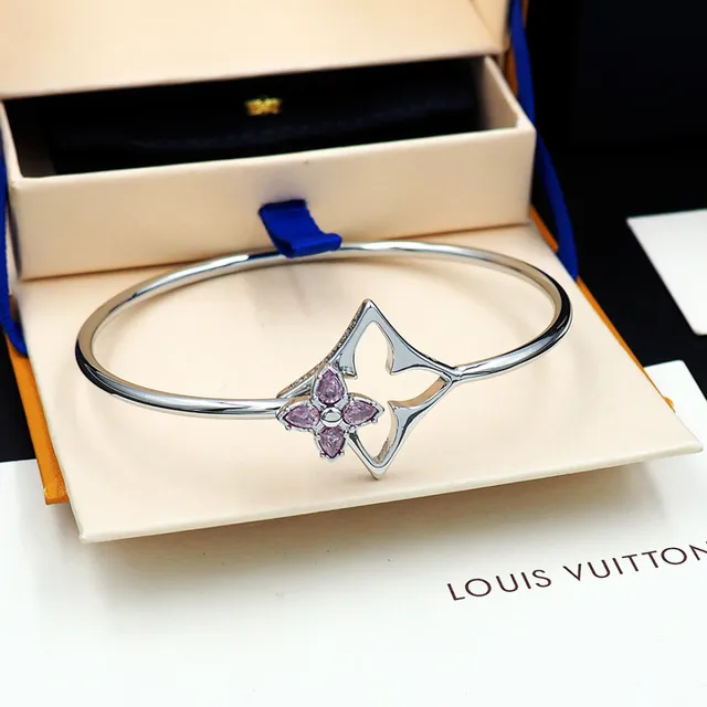 Louis Vuitton Flowergram Strass dourado rosa quatrofolha cortada motivo de flor pulseira 9