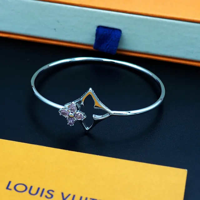 Louis Vuitton Flowergram Strass dourado rosa quatrofolha cortada motivo de flor pulseira 12