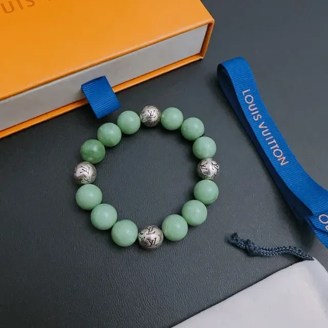 Louis Vuitton Green Jade and Silver Monogram Beaded Bracelet 3