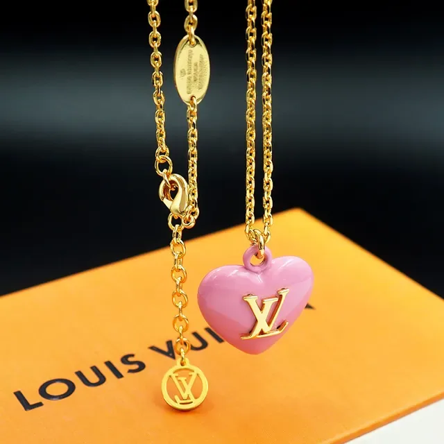 Louis Vuitton হার্ট পেন্ডেন্ট পিঙ্ক গোল্ড কার্ব চেইন এনামেল নেকলেস 3