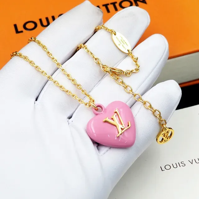 Louis Vuitton হার্ট পেন্ডেন্ট পিঙ্ক গোল্ড কার্ব চেইন এনামেল নেকলেস 10