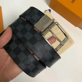 Louis Vuitton Initiales Damier Graphite Cinto de couro reversível