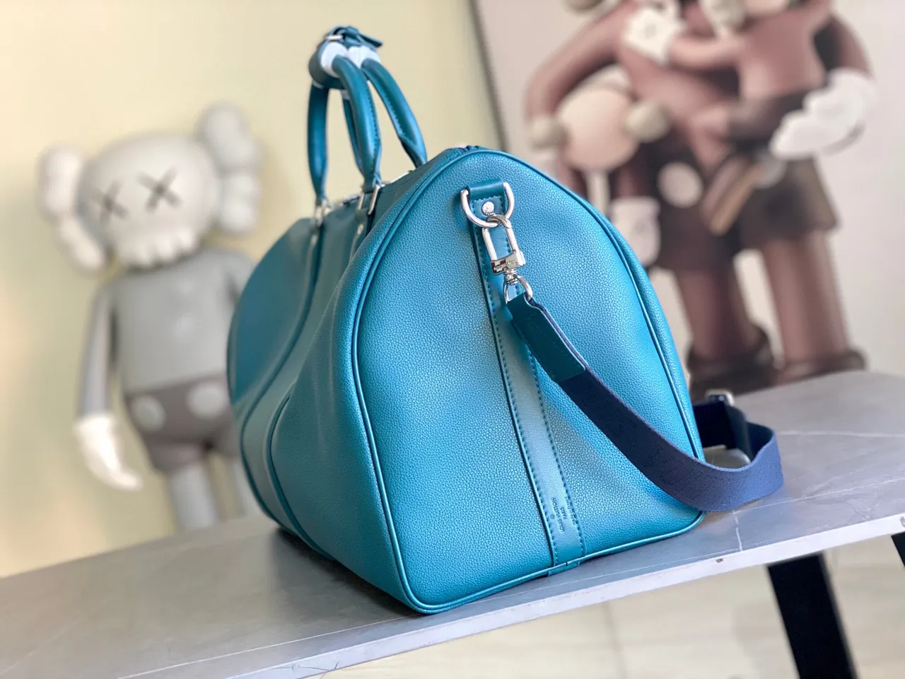 Louis Vuitton Keepall Bandoulière Turquoise Grained Leather Duffle Bag 4