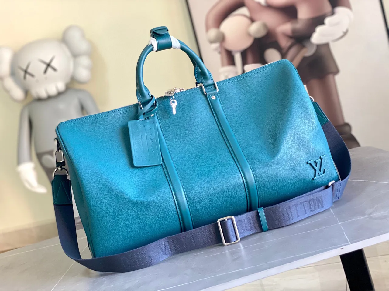 Louis Vuitton Keepall Bandoulière Turquoise Grained Leather Duffle Bag 5