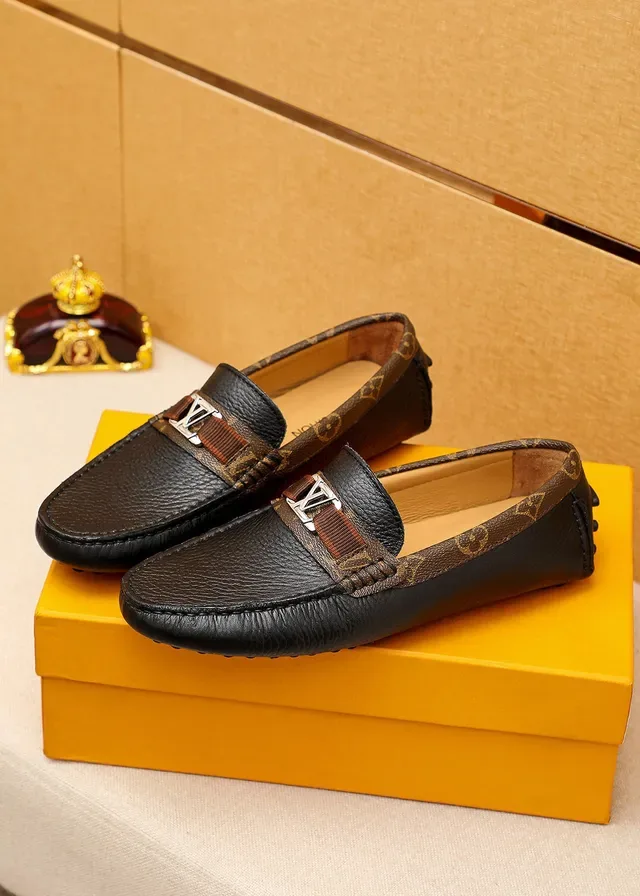 Louis Vuitton Loafer Black Brown Pebbled Leather Monogram Canvas Trim Loafer 8