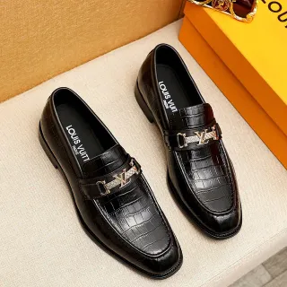 Louis Vuitton কালো সোনালি ক্রোকোডাইল এমবসড লেদার এলভি বাকেল লোঅফার