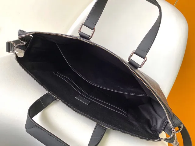 Louis Vuitton Lockit حقيبة توت قماش رمادي منظم نقشة 3