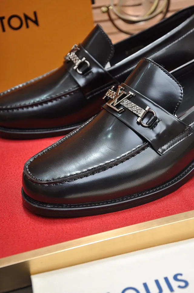 Louis Vuitton LV Buckle Loafer Black Leather Loafers 4