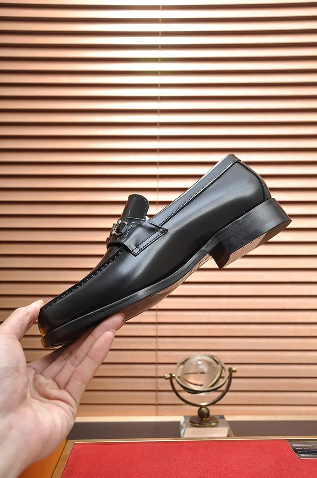 Louis Vuitton LV Buckle Loafer Black Leather Loafers 6