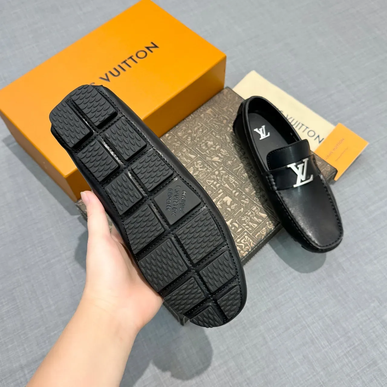 Louis Vuitton LV Buckle Loafer Mocassins Noir Cuir 5