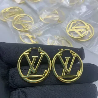 Louis Vuitton LV Brincos circulares de ouro com monograma integrado