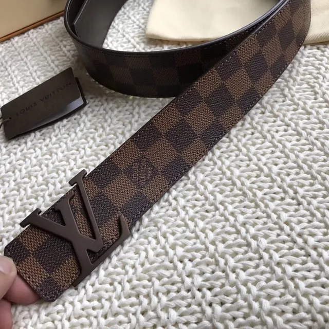 Louis Vuitton LV Initiales Damier Ebène حزم جلد بنمط مربعات 2