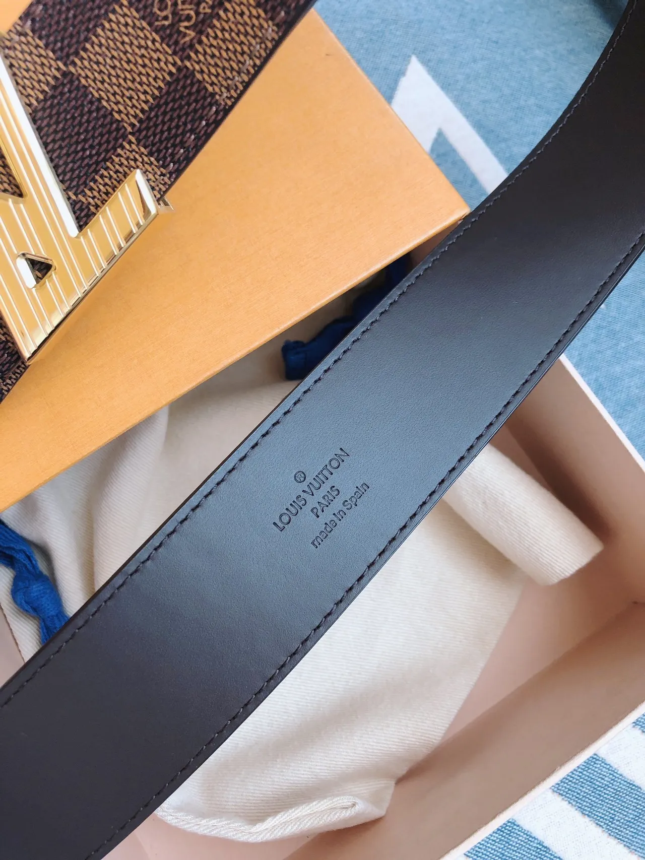 Louis Vuitton LV Initiales Damier Ebène حزام جلد 7