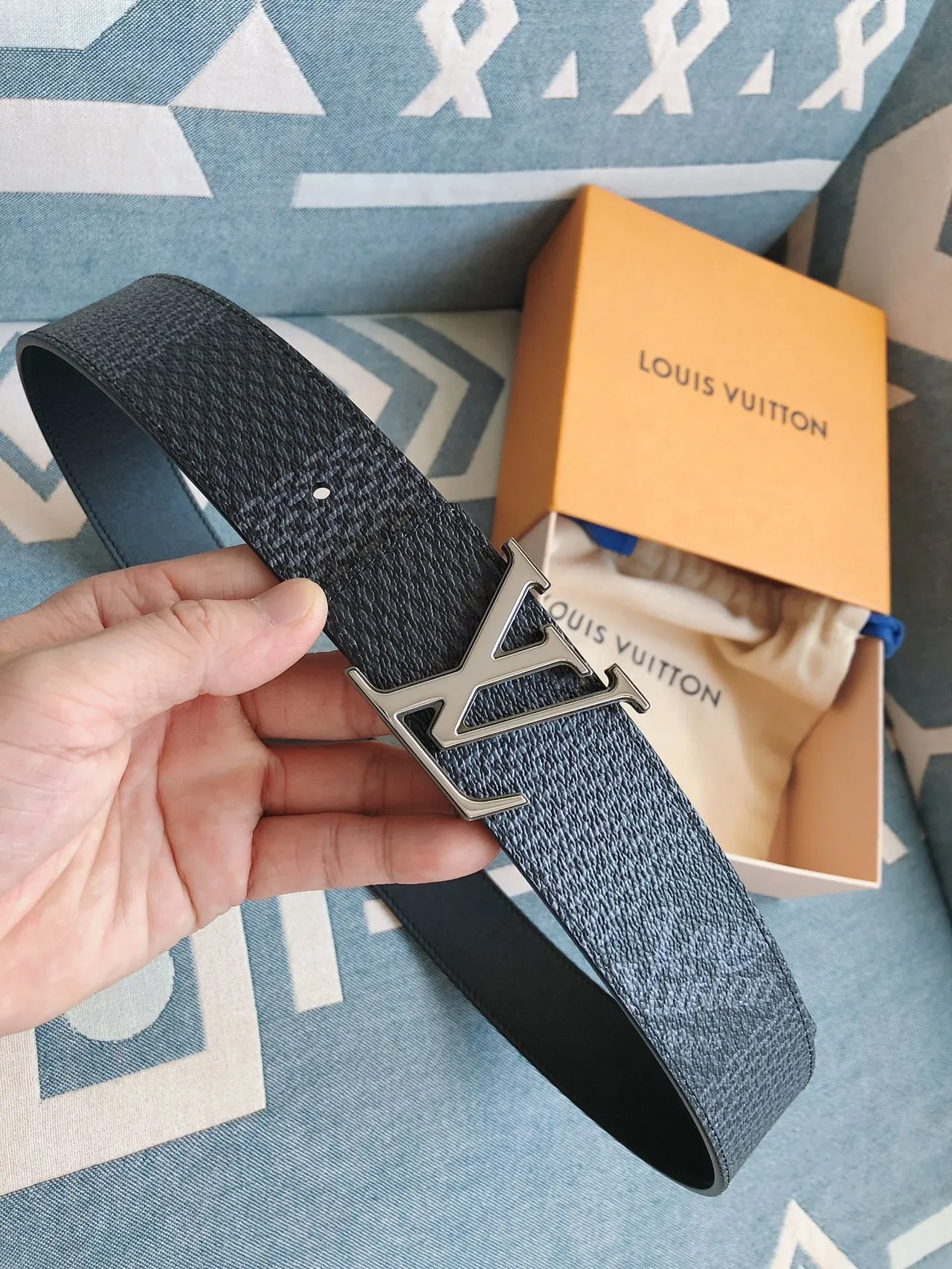 Louis Vuitton LV Initiales Textured Blue Leather Belt 9