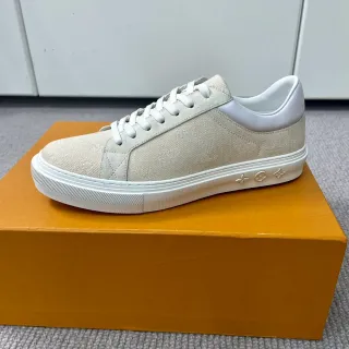 Louis Vuitton LV Trainer Beige White Monogram Canvas Upper Quilted Toe Cap Lifestyle Sneakers