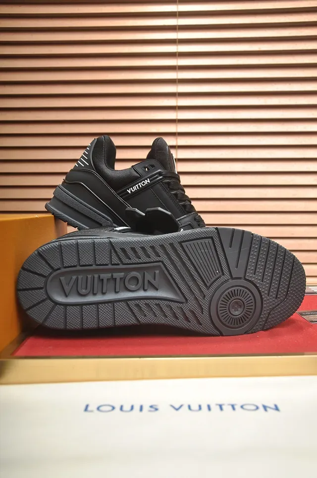 Louis Vuitton LV Trainer Noir Argent Monocrome Studded Strap System Lifestyle Sneakers 4