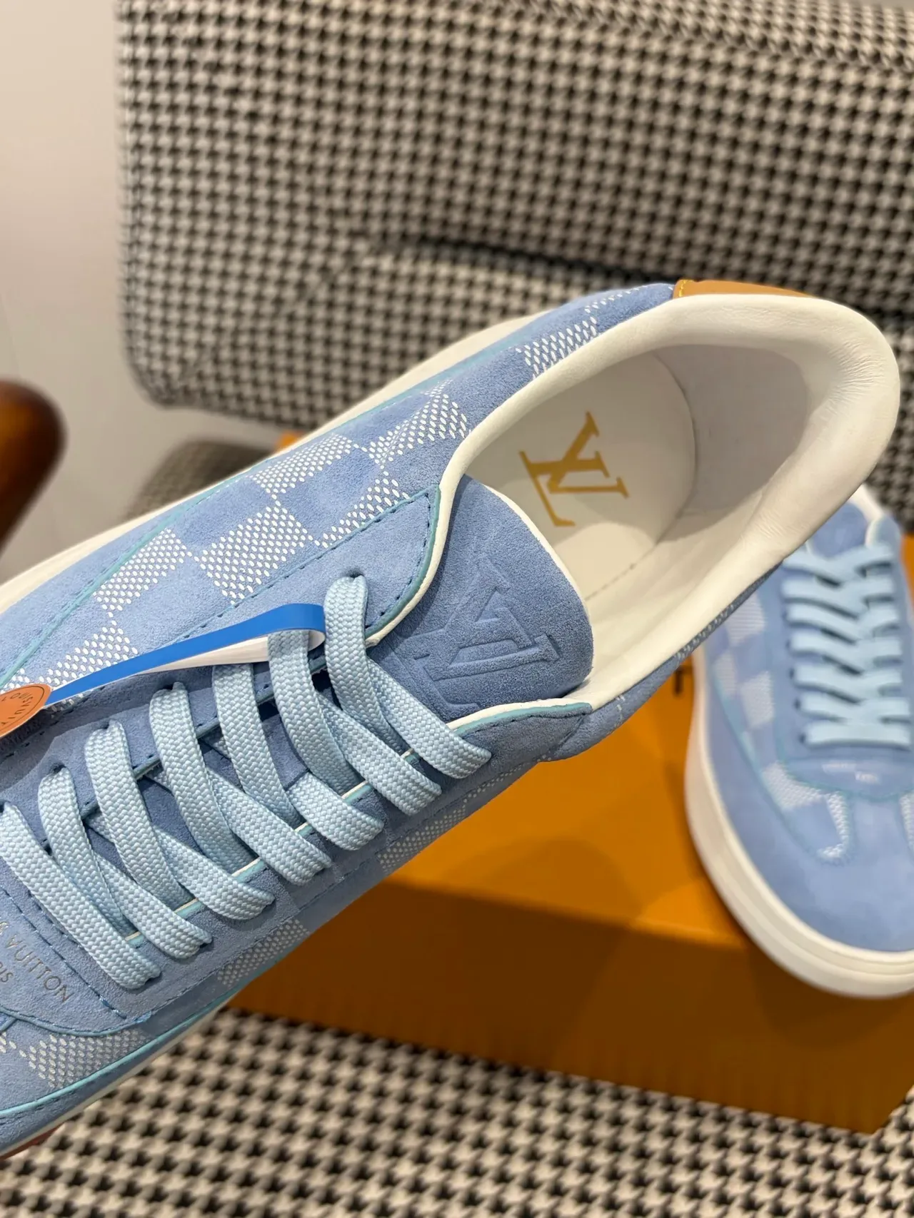 Louis Vuitton LV Trainer Blue Beige Suede Upper Damier Checkered Pattern Lifestyle Sneakers 2