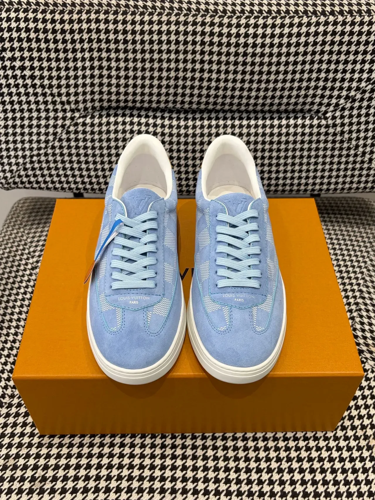 Louis Vuitton LV Trainer Blue Beige Suede Upper Damier Checkered Pattern Lifestyle Sneakers 5