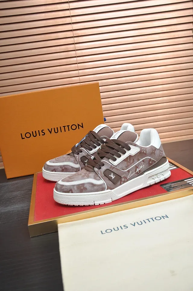 Louis Vuitton LV Trainer Zapatillas Lifestyle Marrón Blanco Monograma Lona Suela Gruesa 4