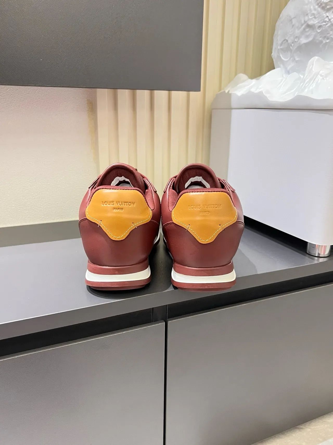 Louis Vuitton LV Trainer Burdeos Naranja Cuero Superior Bordado Monogram Zapatillas Lifestyle 9