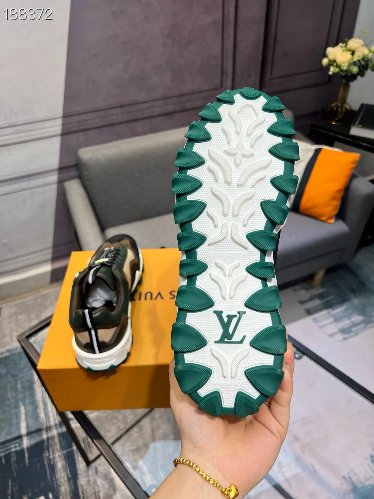 Louis Vuitton LV Trainer हरा भूरा एकल परतदार चमड़े-सुएड निर्माण मोटे स्नीकर 3
