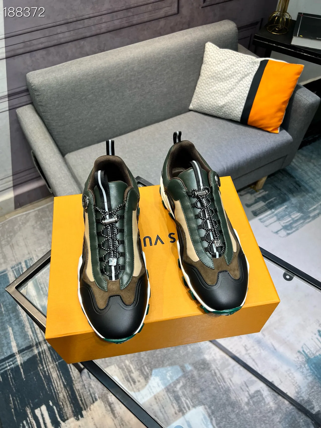 Louis Vuitton LV Trainer हरा भूरा एकल परतदार चमड़े-सुएड निर्माण मोटे स्नीकर 8