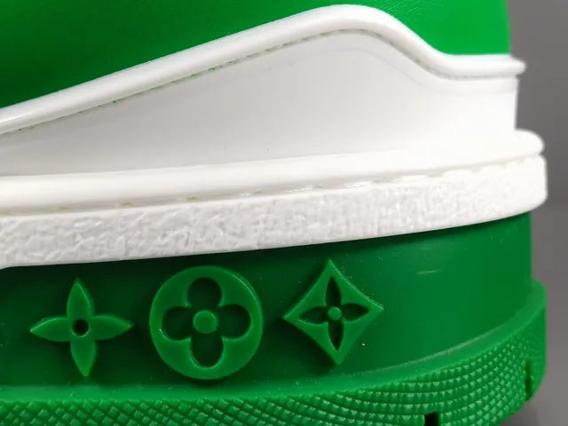 Louis Vuitton LV Trainer Green White Platform Sole Layered Leather-Mesh Upper Chunky Sneakers 7
