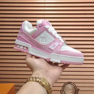Louis Vuitton LV Trainer Rosa Blanco Monogram Leather Panel Suela Chunky Layered Lifestyle Sneakers