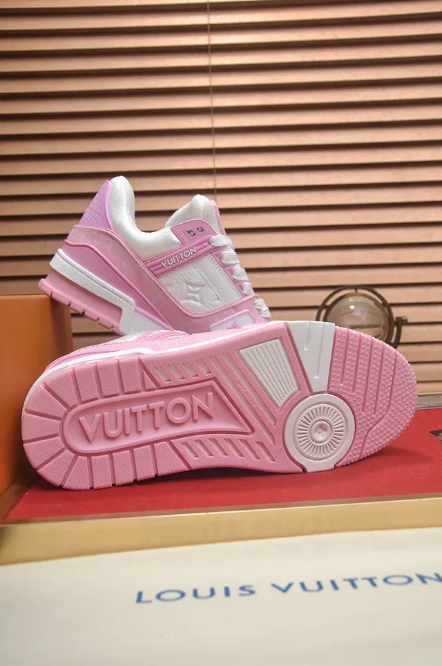 Louis Vuitton LV Trainer وردي أبيض لوح جلد Monogram كعب سميك متعدد الطبقات حذاء رياضي نمط حياة 3