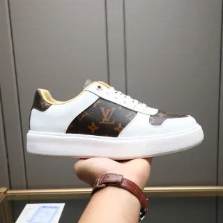 Louis Vuitton LV Trainer Branco e Marrom Low-Top Monograma Lona Lifestyle Sneakers
