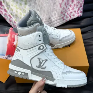 Louis Vuitton LV Trainer Zapatillas Lifestyle Blancas y Grises de Alta con Paneles de Cuero