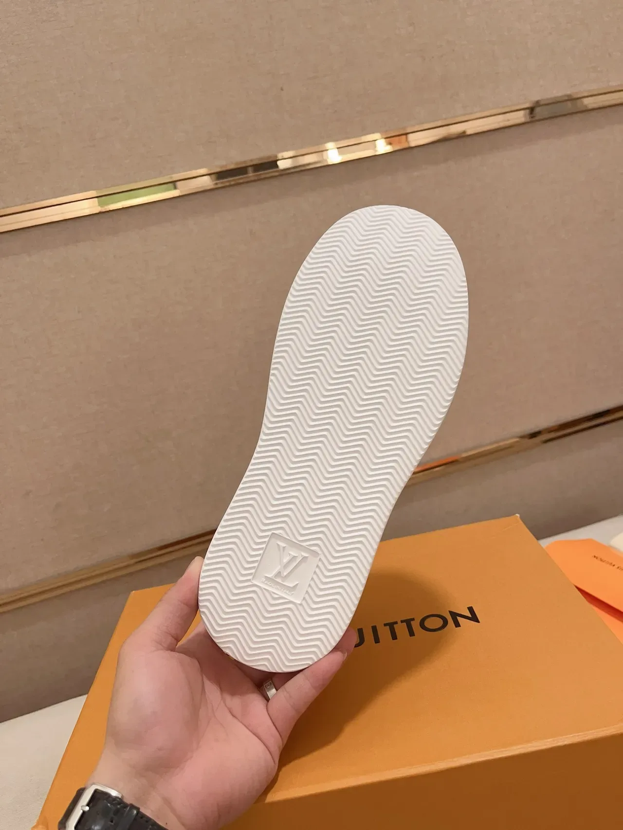 Louis Vuitton LV Trainer White Gray Low-Top Platform Textured Leather And Mesh Upper Lifestyle Sneakers 2